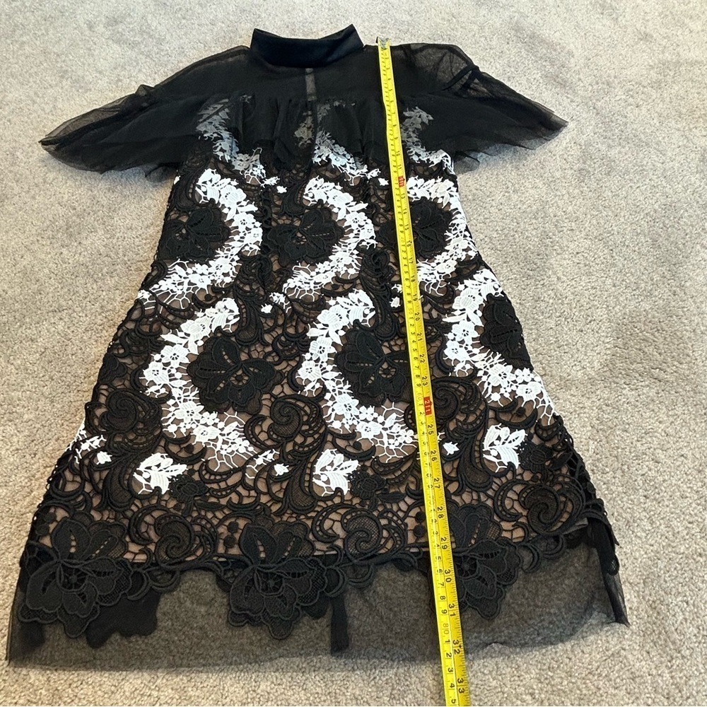 Self-portrait black white floral vine mini dress mesh tulle short sleeve crochet - Picture 8 of 16